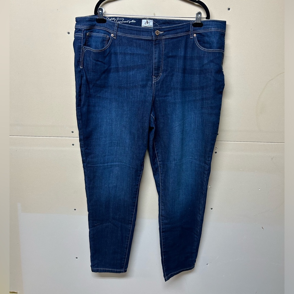 2/$30⚡️- JEANS | Women’s Pennington D/C jeans size 22